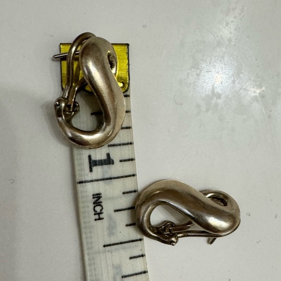 Tiffany & Co Sterling Silver 925 Infinity Omega back earrings - Picture 11 of 11